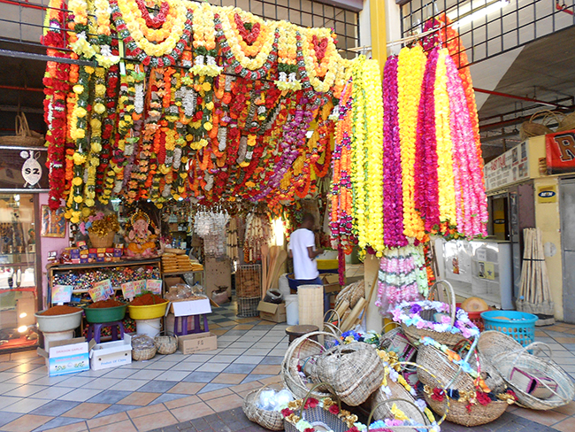 Durban Victoria Street Market - Around About Cars
