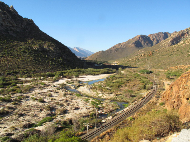 Hexpas Express De Doorns - Around About Cars