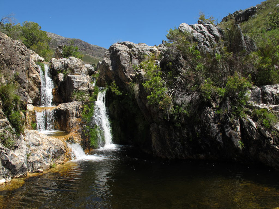 Tweedetol Rock Pools Bainskloof pass - Around About Cars